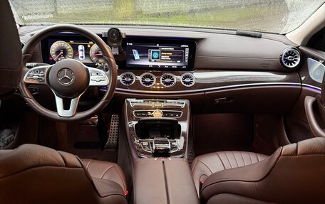 Mercedes-Benz CLS, 2018 год, 5 300 000 рублей, 4 фотография