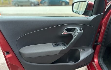 Volkswagen Polo VI (EU Market), 2011 год, 1 290 000 рублей, 19 фотография