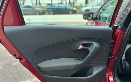 Volkswagen Polo VI (EU Market), 2011 год, 1 290 000 рублей, 24 фотография