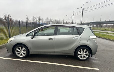 Toyota Verso I, 2010 год, 1 150 000 рублей, 2 фотография