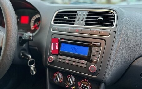 Volkswagen Polo VI (EU Market), 2011 год, 1 290 000 рублей, 29 фотография