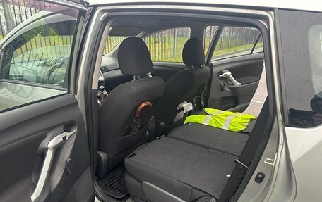 Toyota Verso I, 2010 год, 1 150 000 рублей, 17 фотография