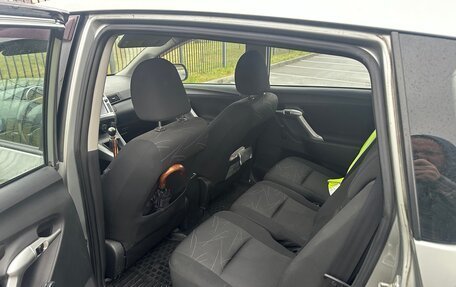 Toyota Verso I, 2010 год, 1 150 000 рублей, 18 фотография