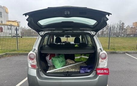 Toyota Verso I, 2010 год, 1 150 000 рублей, 10 фотография