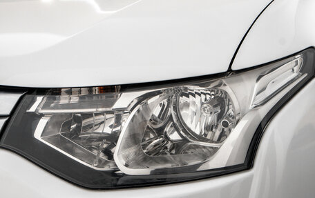 Mitsubishi Outlander III рестайлинг 3, 2014 год, 2 249 000 рублей, 9 фотография