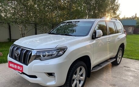 Toyota Land Cruiser Prado 150 рестайлинг 2, 2018 год, 5 100 000 рублей, 2 фотография