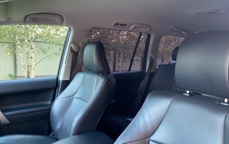 Toyota Land Cruiser Prado 150 рестайлинг 2, 2018 год, 5 100 000 рублей, 10 фотография