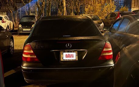 Mercedes-Benz E-Класс, 2002 год, 750 000 рублей, 3 фотография