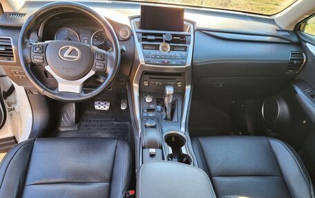 Lexus NX I, 2016 год, 2 200 000 рублей, 2 фотография