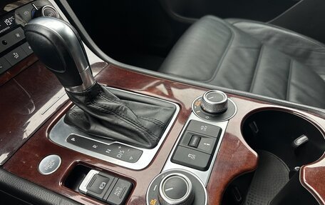 Volkswagen Touareg III, 2015 год, 2 850 000 рублей, 32 фотография