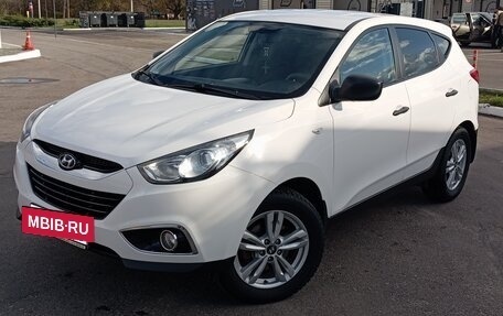 Hyundai ix35 I рестайлинг, 2012 год, 1 150 000 рублей, 2 фотография