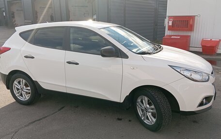 Hyundai ix35 I рестайлинг, 2012 год, 1 150 000 рублей, 5 фотография