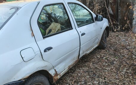 Renault Logan I, 2013 год, 120 000 рублей, 5 фотография