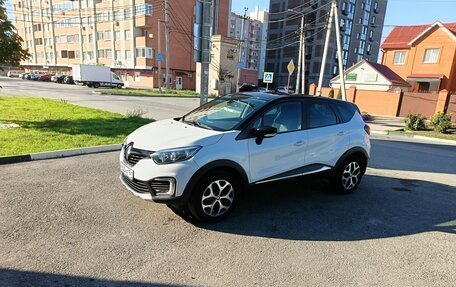 Renault Kaptur I рестайлинг, 2019 год, 1 330 000 рублей, 2 фотография