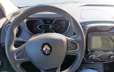 Renault Kaptur I рестайлинг, 2019 год, 1 330 000 рублей, 24 фотография