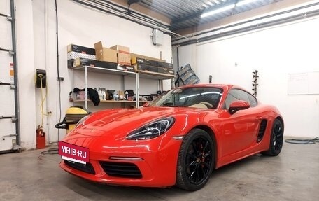 Porsche Cayman, 2017 год, 6 300 000 рублей, 2 фотография