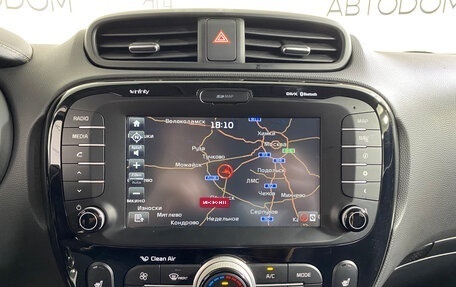 KIA Soul II рестайлинг, 2016 год, 1 209 000 рублей, 18 фотография