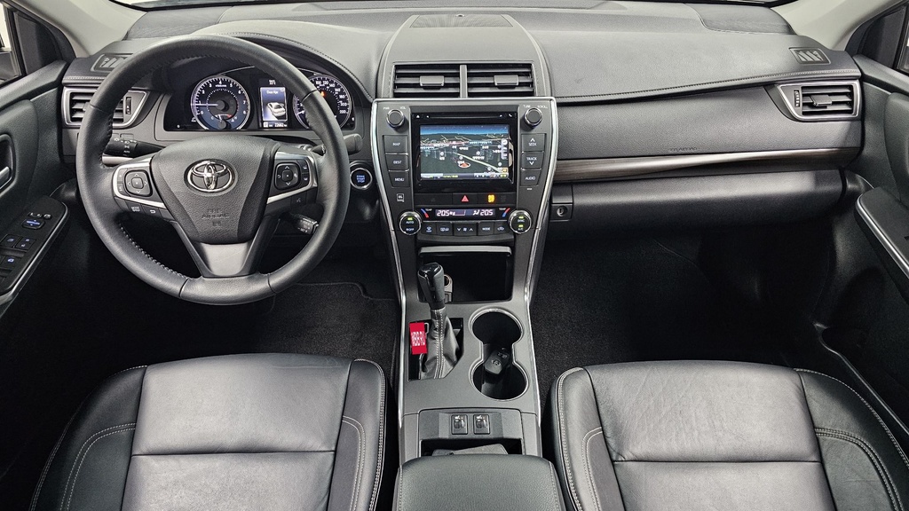 Toyota Camry XV50 рестайлинг, 2015 год, 2 859 000 рублей, 4 фотография