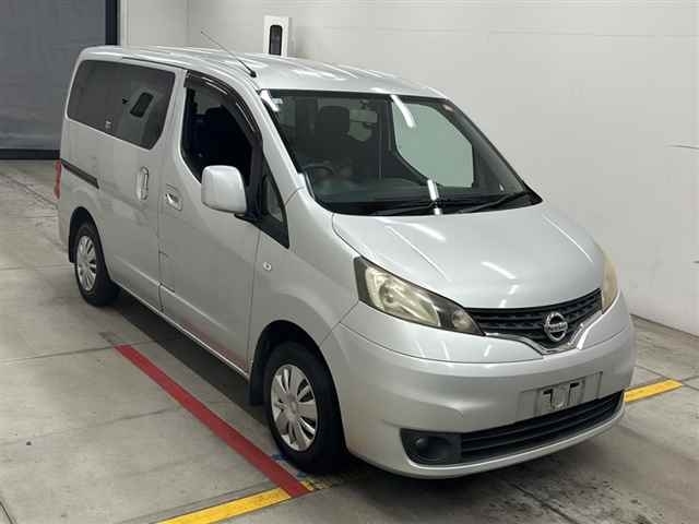 Nissan NV200, 2010 год, 1 327 000 рублей, 1 фотография