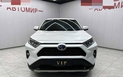 Toyota RAV4, 2021 год, 3 900 000 рублей, 1 фотография