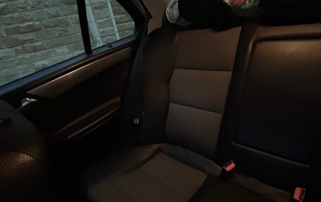 Mercedes-Benz C-Класс, 2005 год, 750 000 рублей, 8 фотография