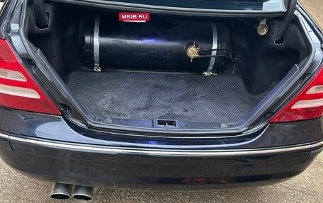 Mercedes-Benz C-Класс, 2005 год, 750 000 рублей, 6 фотография