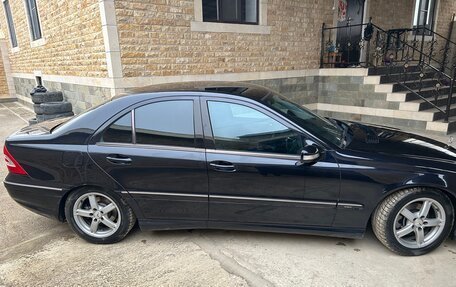 Mercedes-Benz C-Класс, 2005 год, 750 000 рублей, 18 фотография