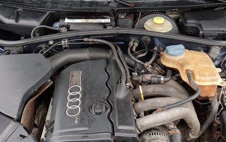 Audi A4, 1997 год, 240 000 рублей, 10 фотография