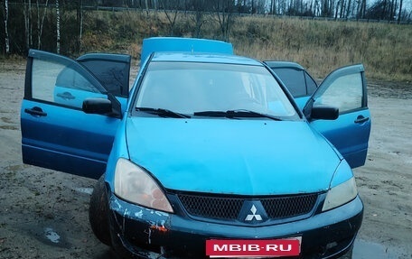Mitsubishi Lancer IX, 2003 год, 250 000 рублей, 3 фотография
