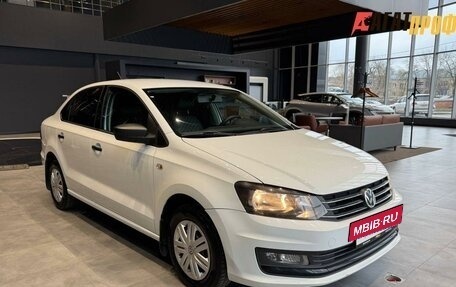 Volkswagen Polo VI (EU Market), 2017 год, 970 000 рублей, 3 фотография
