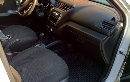 KIA Rio III рестайлинг, 2013 год, 700 000 рублей, 9 фотография