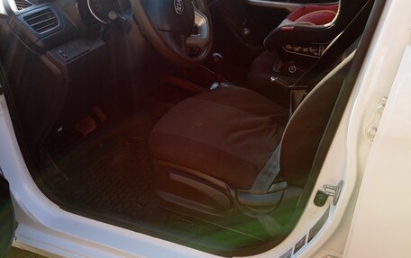 KIA Rio III рестайлинг, 2013 год, 700 000 рублей, 12 фотография