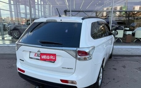 Mitsubishi Outlander III рестайлинг 3, 2012 год, 1 150 000 рублей, 6 фотография