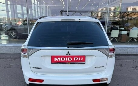 Mitsubishi Outlander III рестайлинг 3, 2012 год, 1 150 000 рублей, 7 фотография