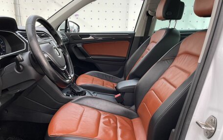 Volkswagen Tiguan II, 2017 год, 2 360 000 рублей, 11 фотография