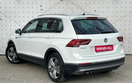 Volkswagen Tiguan II, 2017 год, 2 360 000 рублей, 5 фотография