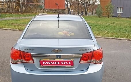 Chevrolet Cruze II, 2011 год, 650 000 рублей, 3 фотография
