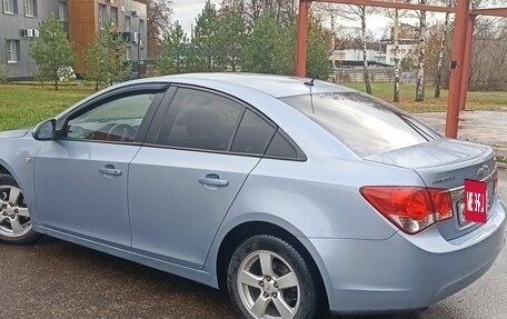 Chevrolet Cruze II, 2011 год, 650 000 рублей, 4 фотография