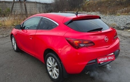 Opel Astra J, 2012 год, 899 999 рублей, 3 фотография