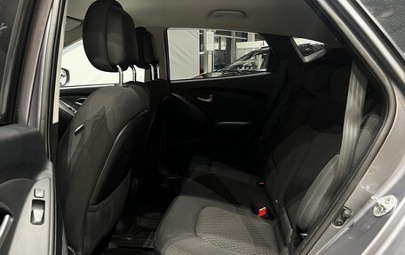 Hyundai ix35 I рестайлинг, 2011 год, 1 120 000 рублей, 24 фотография