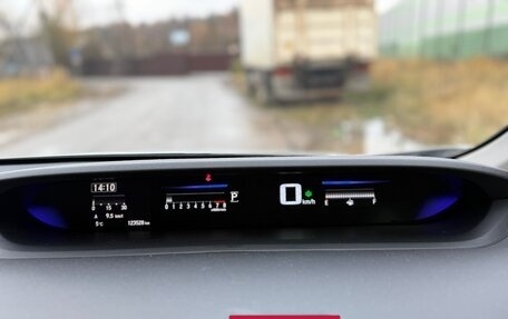 Honda Stepwgn IV, 2019 год, 2 225 000 рублей, 18 фотография