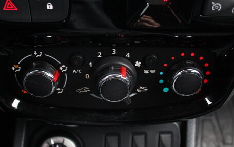 Nissan Terrano III, 2019 год, 1 745 000 рублей, 17 фотография