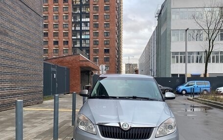 Skoda Fabia II, 2010 год, 590 000 рублей, 3 фотография