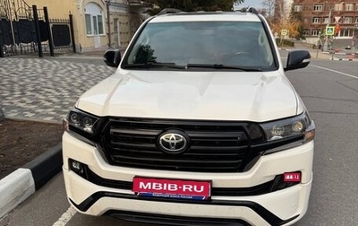 Toyota Land Cruiser 200, 2011 год, 2 699 000 рублей, 1 фотография