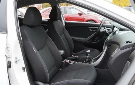 Hyundai Elantra V, 2013 год, 990 000 рублей, 8 фотография