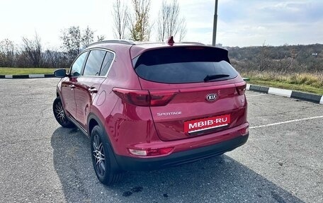 KIA Sportage IV рестайлинг, 2018 год, 1 800 000 рублей, 4 фотография