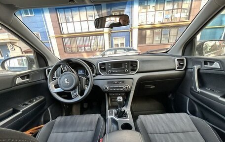 KIA Sportage IV рестайлинг, 2019 год, 1 990 000 рублей, 7 фотография