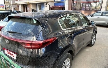 KIA Sportage IV рестайлинг, 2019 год, 1 990 000 рублей, 4 фотография