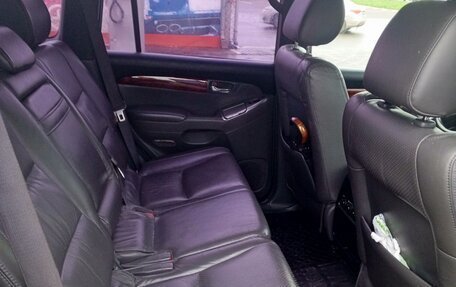 Toyota Land Cruiser Prado 120 рестайлинг, 2006 год, 2 400 000 рублей, 5 фотография