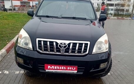 Toyota Land Cruiser Prado 120 рестайлинг, 2006 год, 2 400 000 рублей, 9 фотография